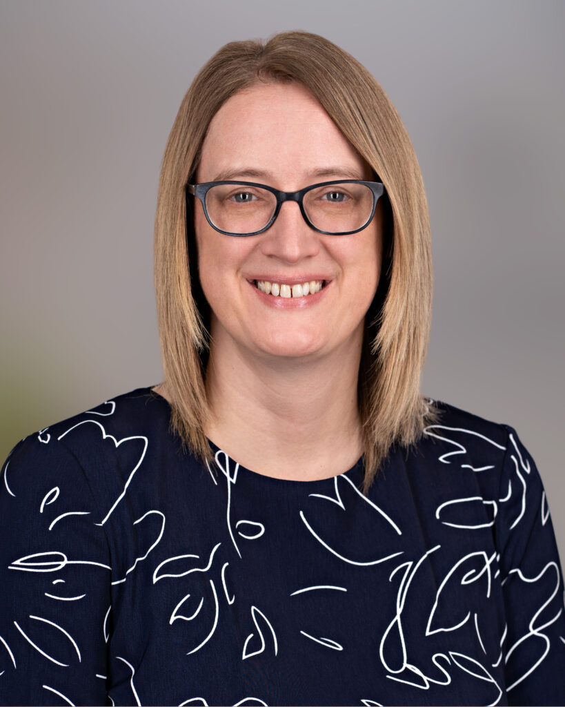 Photo of Beth Sheridan